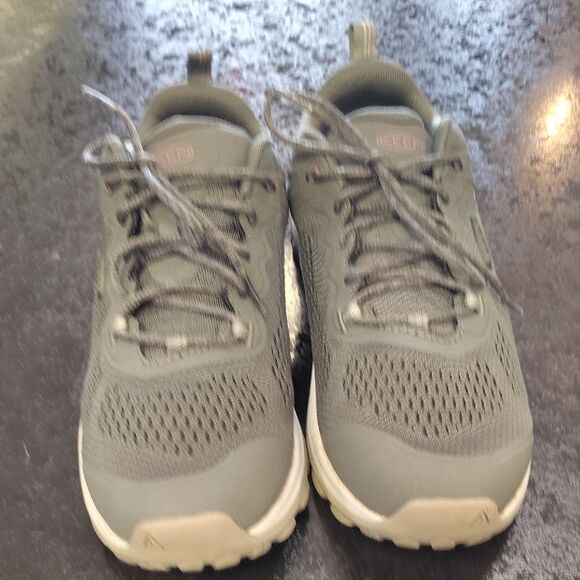 Keen Olive Green Athletic Shoes - Picture 3 of 6